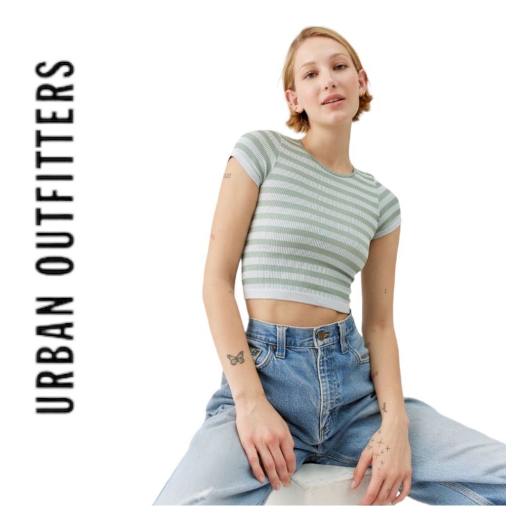 NEW Out From Under UO Urban Outfitters Everyday Seamless Ribbed Tee M/L M L